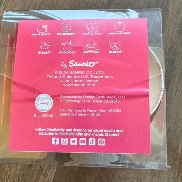 Hello Kitty & Friends Sanrio Hot Cups Set of 10 Cups with Lids Sleeves Hearts - Picture 3 of 12